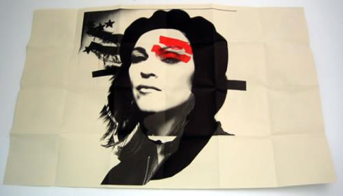 マドンナ　American Life　限定セット (Tシャツ・CD・しおり) マドンナ American Life 限定セット (Tシャツ・CD・しおり)